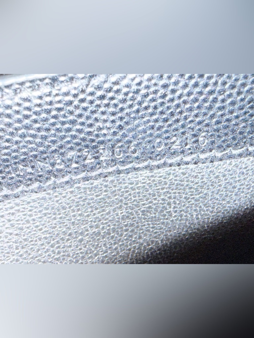 Saint Laurent Black Leather Wallet with Gold YSL Monogram - Picture 8 of 9